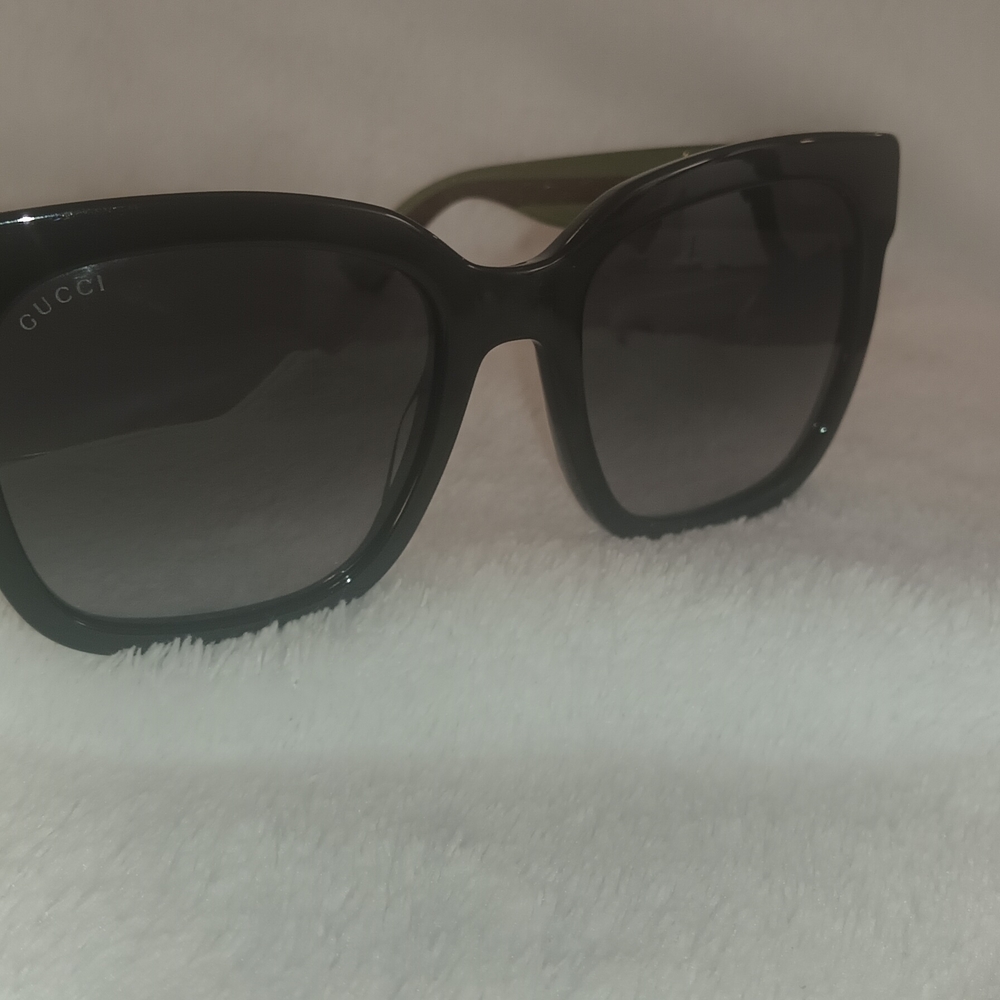 Gucci Black Women's Sunglasses